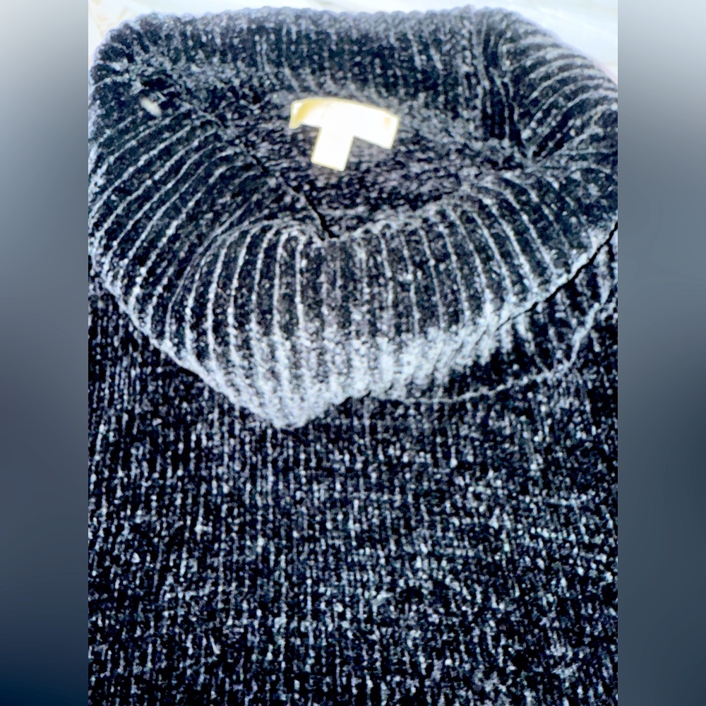 Michael Kors Women's Small Black Long Sleeve Turtleneck Sweater